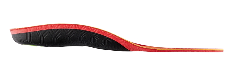 Sidas 3Feet Eco Winter Einlegesohle Profilansicht einer Sidas 3Feet Eco Winter Mid Einlegesohle, mit roter Oberseite und schwarzer, strukturierter Basis.