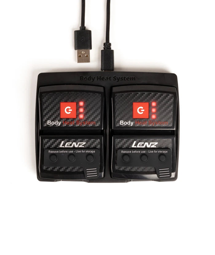 Lenz rcB 2000 Ladegerät Ladegerät für Lenz Lithium Pack rcB 2000 mit zwei Ladebuchten und USB-Kabeln.