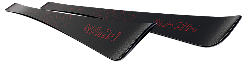 Schwarze MACH FALCON Ski Zwei schwarze MACH FALCON Ski mit roten Schriftzügen und geometrischen Mustern liegen übereinander.