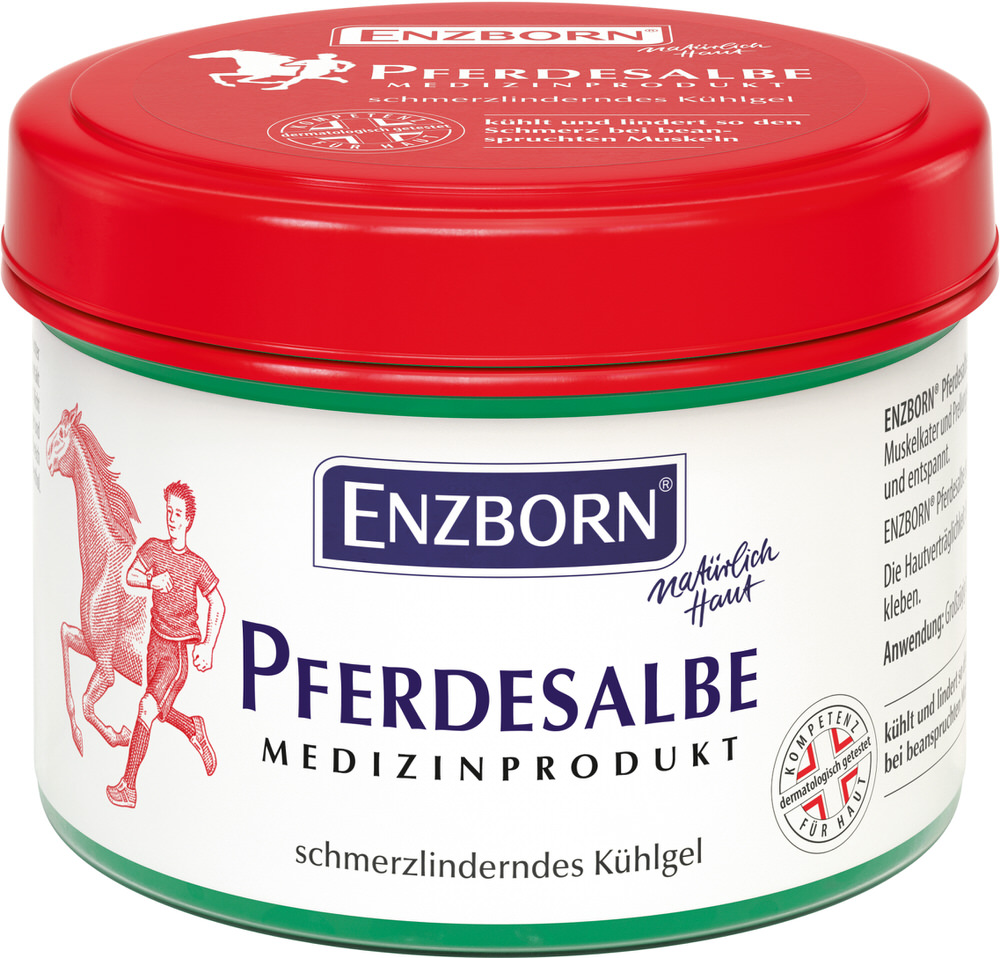 Dose Pferdesalbe, roter Deckel, weißes Etikett mit Schriftzug Enzborn Pferdesalbe und Abbildung von Pferd und Läufer.