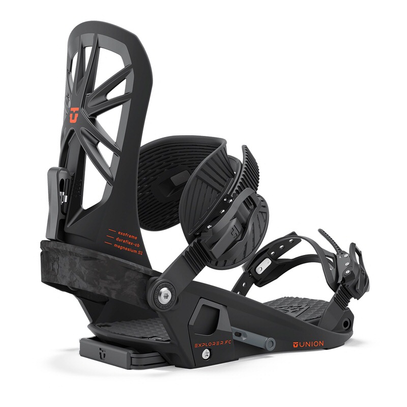 Union Explorer FC Bindung Nahaufnahme einer schwarzen Union Explorer FC Splitboard Bindung.