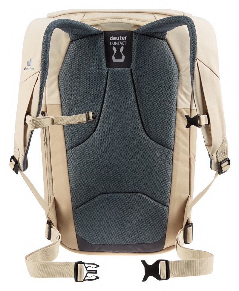 Deuter UP Sydney Rucksack Rückansicht des Deuter UP Sydney Rucksacks in Sand-Bone mit atmungsaktivem Rückenpolster und verstellbaren Gurten.